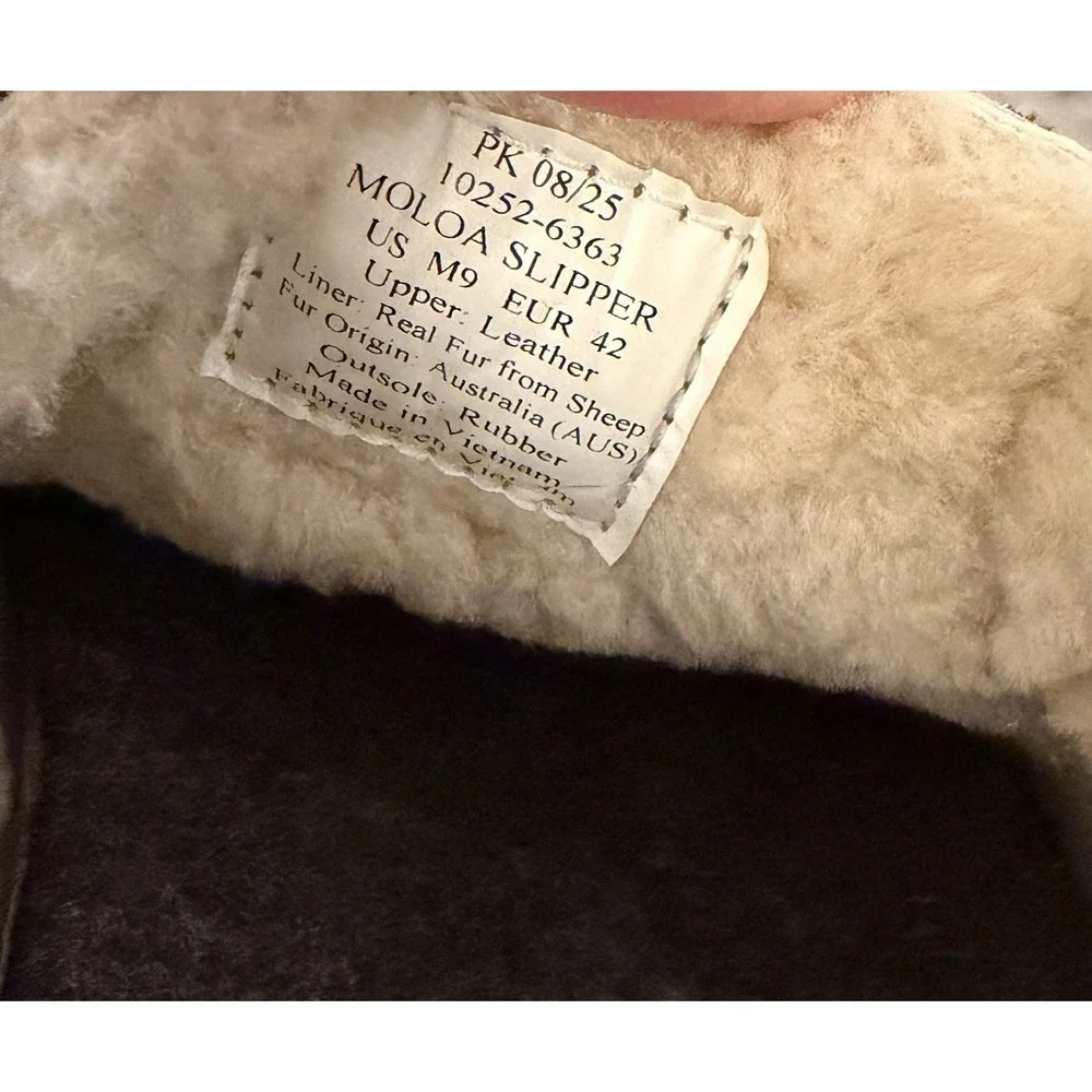 OluKai Moloa Men's Slipper US 9 EU 42 Brown Leather Fur Lined Rubber Sole Clean!
